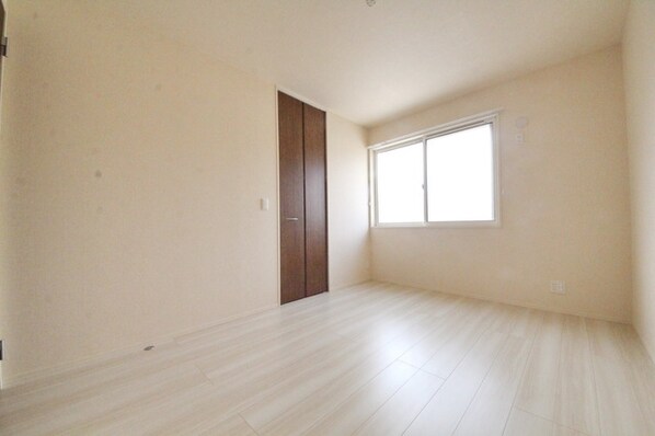 ライフマンション Bの物件内観写真